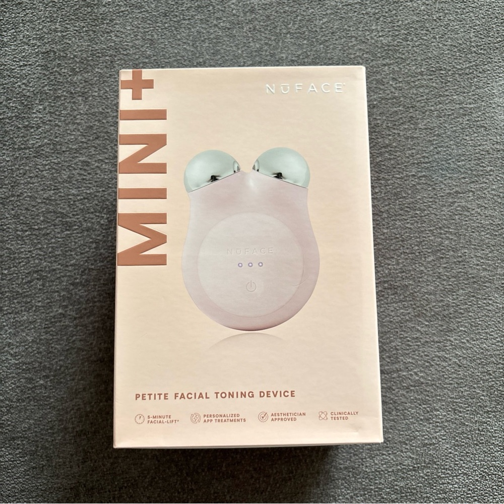NuFace Mini Plus Facial Toning Device - Soft Pink
